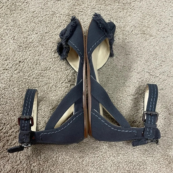 VERA WANG LAVENDER Leni Canvas Bow Flat Sandals 6M - Picture 9 of 16